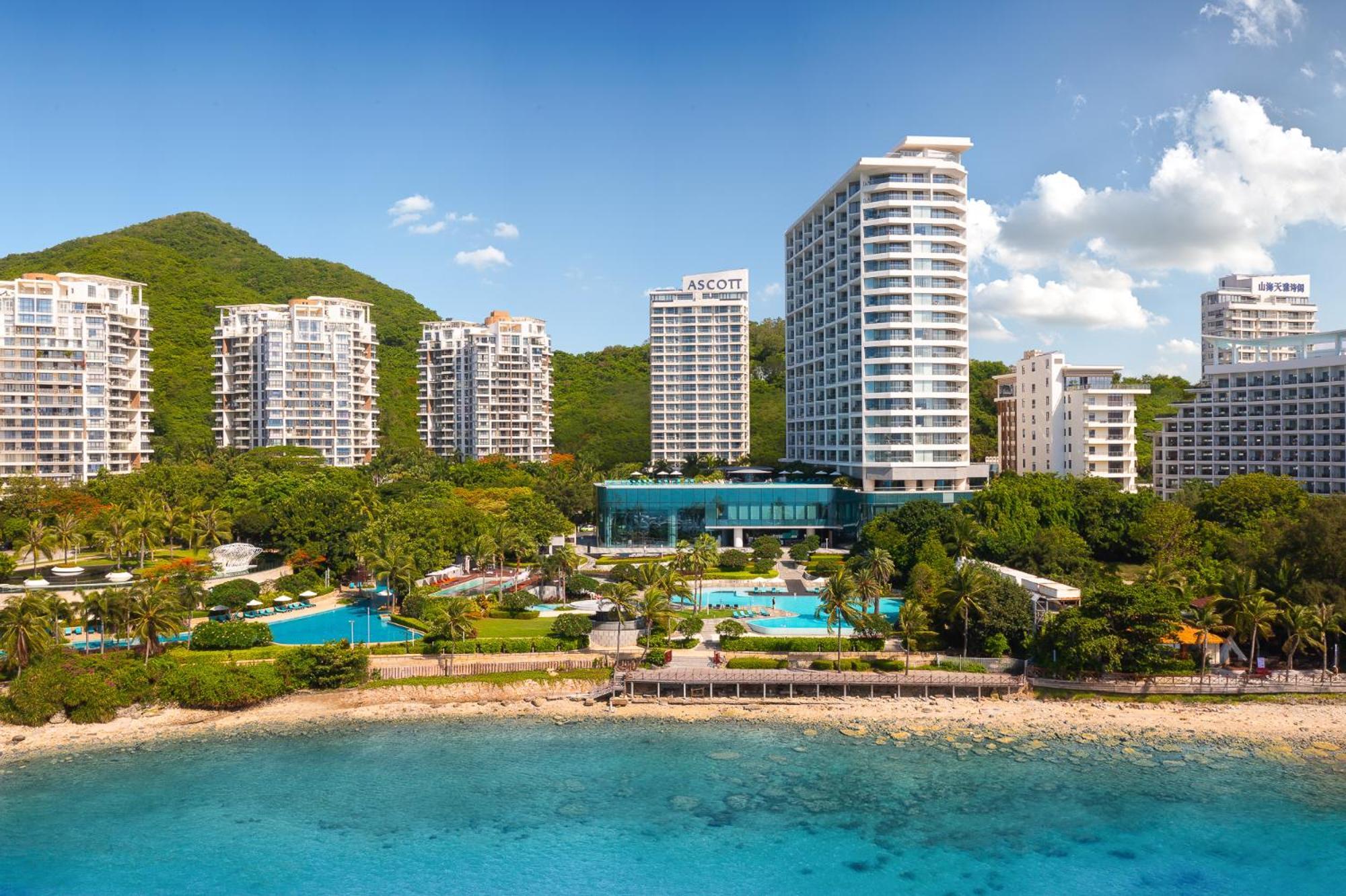 Апартаменты Ascott Dadonghai Bay