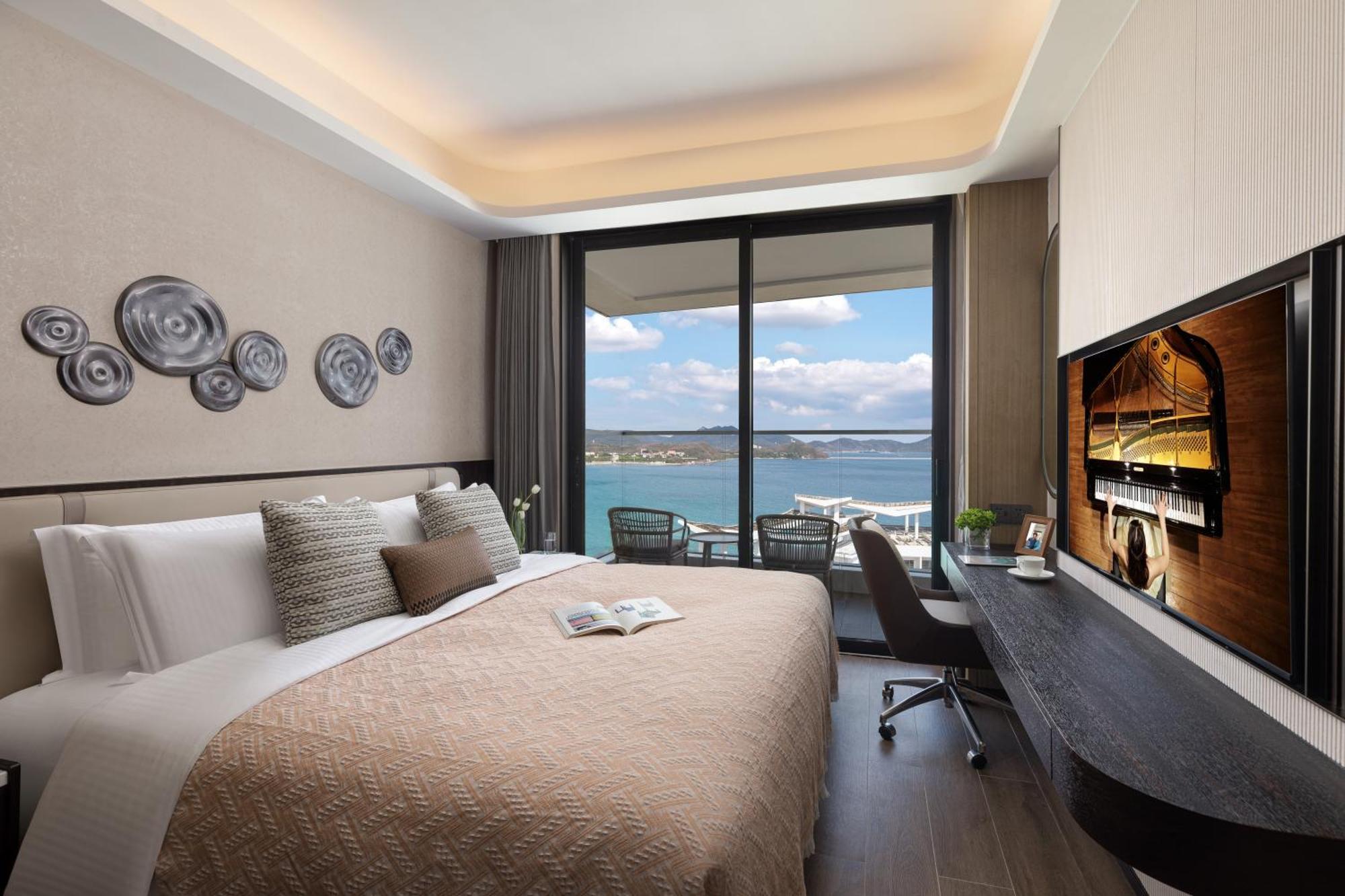 Апартаменты Ascott Dadonghai Bay *